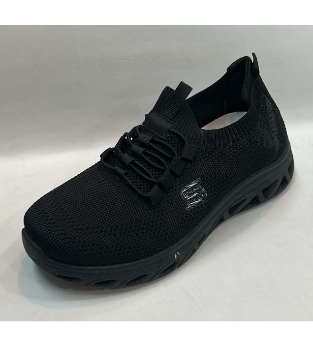 ZAPATILLAS BEIG / NEGRAS  ( S ) 2