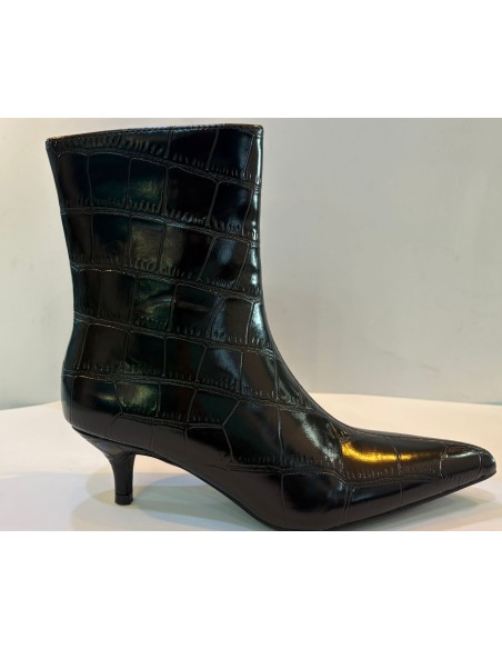 BOTIN NEGRO PICO