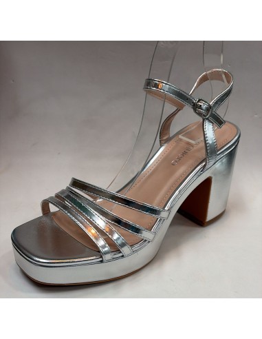 SANDALIA-DE-TACÓN-ANCHO-Y-PLATAFORMA