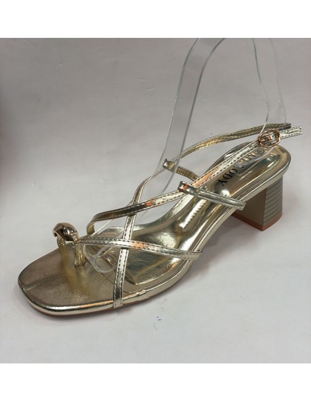 SANDALIA MARRON / DORADA