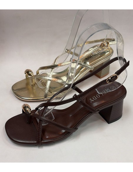 SANDALIA MARRON / DORADA