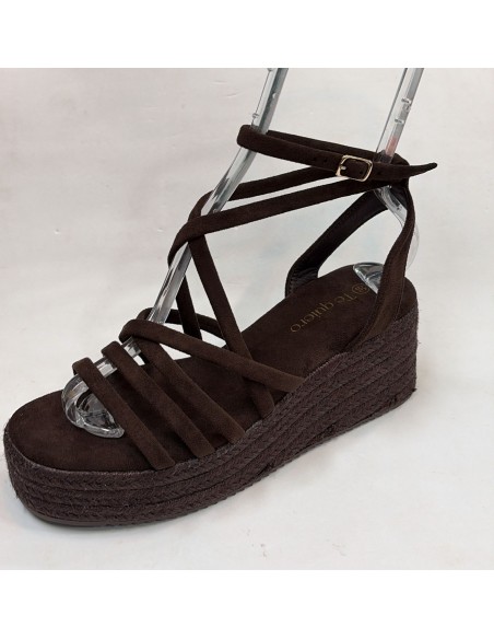 SANDALIA CUÑA MARRON / NEGRA