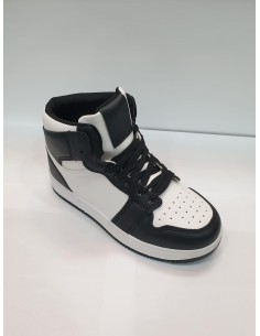 BOTIN ZAPATILLA BLANCA Y NEGRA