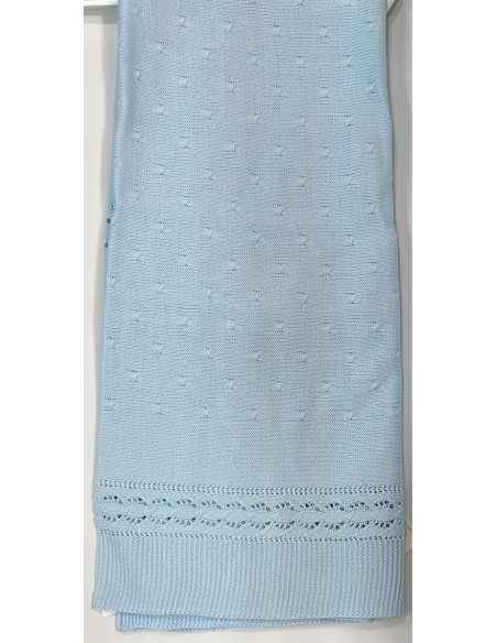 MANTA CUADRO CALADO TRENCITAS DE HILO